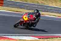 brands-hatch-photographs;brands-no-limits-trackday;cadwell-trackday-photographs;enduro-digital-images;event-digital-images;eventdigitalimages;no-limits-trackdays;peter-wileman-photography;racing-digital-images;trackday-digital-images;trackday-photos